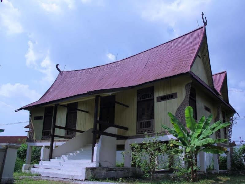 Favehotel Pekanbaru Exterior photo